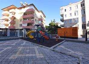 شقق اطلالة بحر في الانيا - تصميم 1+3- مطبخ منفصل - شاطئ كليوباترا / الانيا 