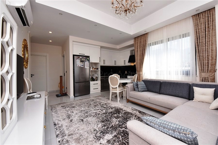 شقة ضمن مجمع فاخر -تصميم 1+1 - في مهموتلار / الانيا 