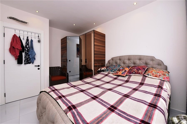 شقة ضمن مجمع فاخر -تصميم 1+1 - في مهموتلار / الانيا 