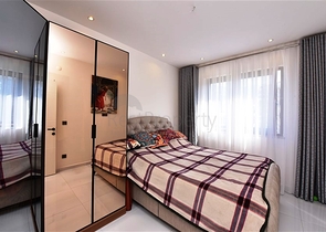 شقة ضمن مجمع فاخر -تصميم 1+1 - في مهموتلار / الانيا 