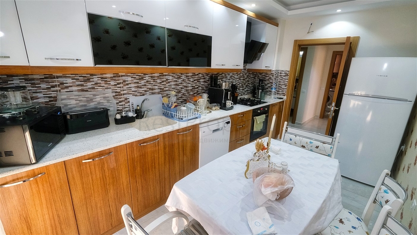 شقة من غرفتي نوم مع أثاث في منطقة كيزيلاريك الصغيرة - أنطاليا