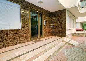 شقة من غرفتي نوم مع أثاث في منطقة كيزيلاريك الصغيرة - أنطاليا