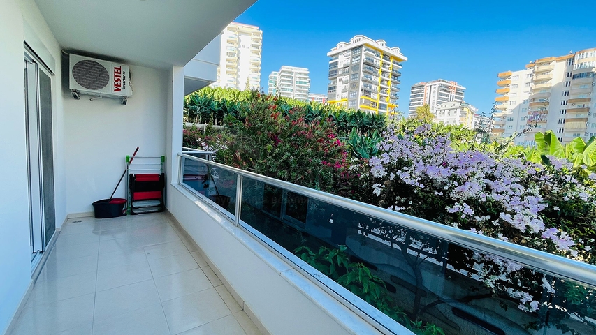 مطبخ منفصل - شقة 2 غرفة وصالة -مفروشة -في مهموتلار / الانيا 