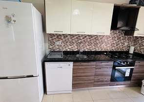 مطبخ منفصل - شقة 2 غرفة وصالة -مفروشة -في مهموتلار / الانيا 