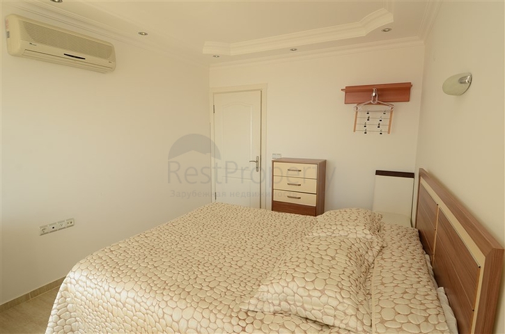 فيلا باطلالات خلابة للبيع في قلب مدينة ألانيا 