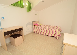 فيلا باطلالات خلابة للبيع في قلب مدينة ألانيا 