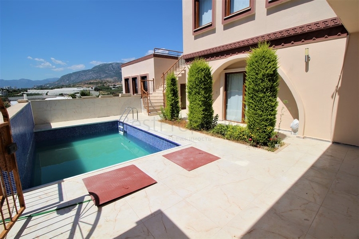 فيلا للبيع في الانيا - تصميم 2 غرفة وصالة -مسبح مستقل -كارجي جاك / الانيا 