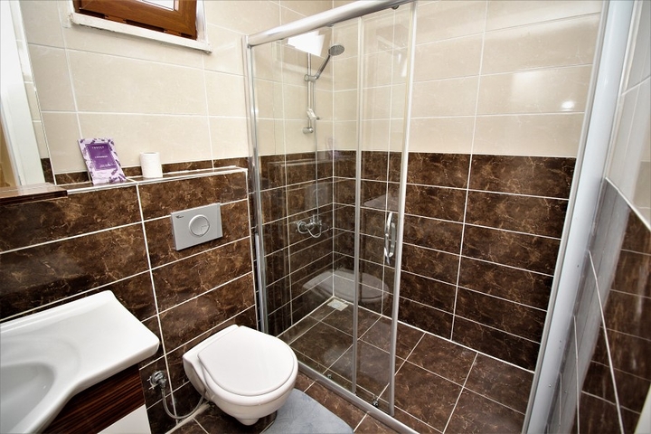 فيلا للبيع في الانيا - تصميم 2 غرفة وصالة -مسبح مستقل -كارجي جاك / الانيا 