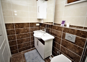 فيلا للبيع في الانيا - تصميم 2 غرفة وصالة -مسبح مستقل -كارجي جاك / الانيا 