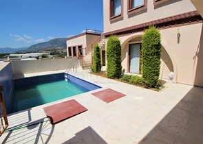 فيلا للبيع في الانيا - تصميم 2 غرفة وصالة -مسبح مستقل -كارجي جاك / الانيا 