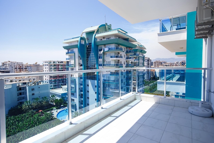 شقة طابق مرتفع -تصميم 1+1 - في مهموتلار / الانيا 