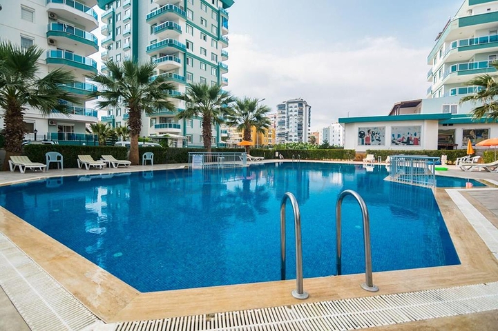 شقة طابق مرتفع -تصميم 1+1 - في مهموتلار / الانيا 