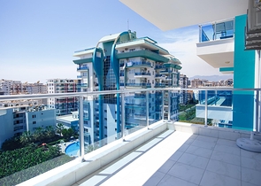 شقة طابق مرتفع -تصميم 1+1 - في مهموتلار / الانيا 