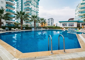 شقة طابق مرتفع -تصميم 1+1 - في مهموتلار / الانيا 