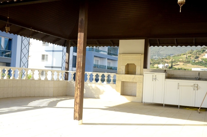 فبلا للبيع في الانيا -  5 غرف وصالة -في مهموتلار / الانيا 