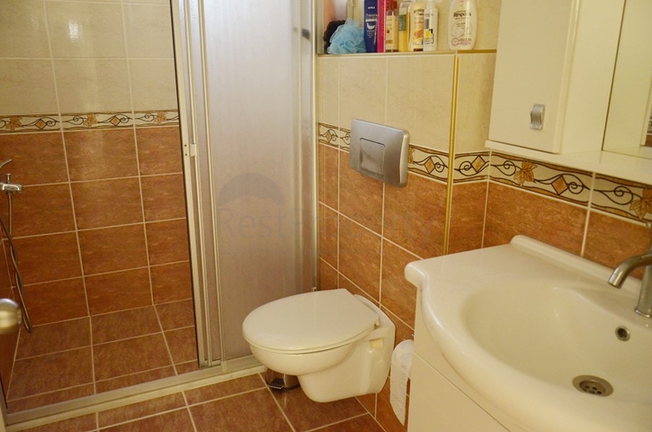 فبلا للبيع في الانيا -  5 غرف وصالة -في مهموتلار / الانيا 