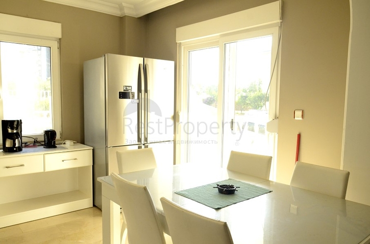 فبلا للبيع في الانيا -  5 غرف وصالة -في مهموتلار / الانيا 