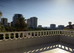 فبلا للبيع في الانيا -  5 غرف وصالة -في مهموتلار / الانيا 