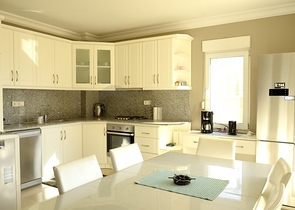 فبلا للبيع في الانيا -  5 غرف وصالة -في مهموتلار / الانيا 