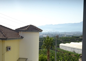 فبلا للبيع في الانيا -  5 غرف وصالة -في مهموتلار / الانيا 