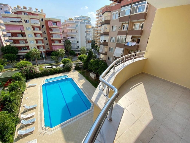 شقة اطلالة بحر في الانيا -تصميم 1+2 - مفروشة -في مهموتلار / الانيا 