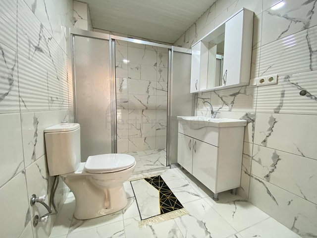 شقة اطلالة بحر في الانيا -تصميم 1+2 - مفروشة -في مهموتلار / الانيا 