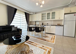 شقة اطلالة بحر في الانيا -تصميم 1+2 - مفروشة -في مهموتلار / الانيا 