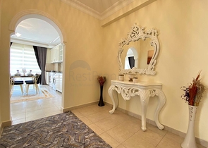 شقة اطلالة بحر في الانيا -تصميم 1+2 - مفروشة -في مهموتلار / الانيا 