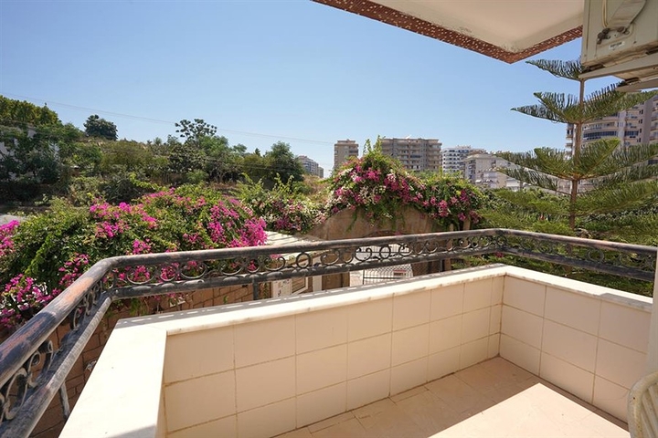 شقق للبيع في الانيا - تصميم 3 غرف وصالة -ضمن مجمع عائلي -في مهموتلار / الانيا 