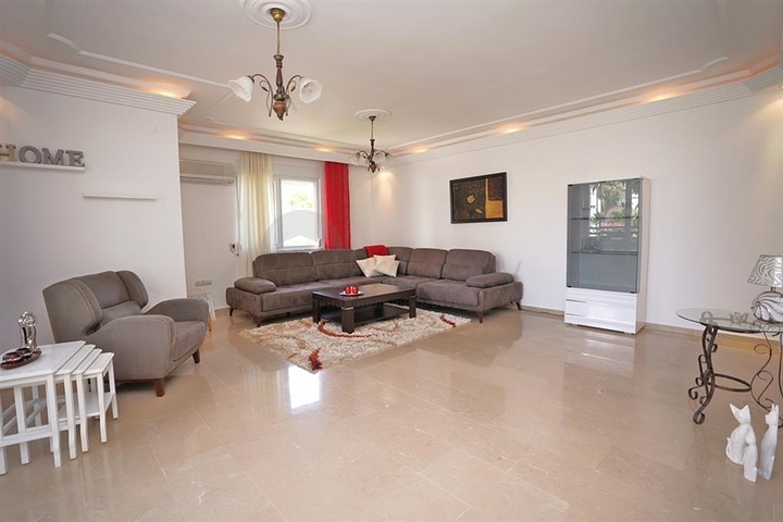 شقق للبيع في الانيا - تصميم 3 غرف وصالة -ضمن مجمع عائلي -في مهموتلار / الانيا 