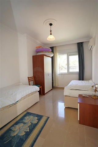 شقق للبيع في الانيا - تصميم 3 غرف وصالة -ضمن مجمع عائلي -في مهموتلار / الانيا 