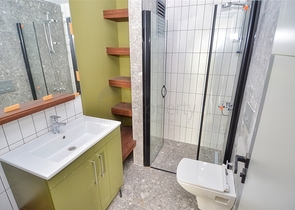 شقق في مجمع في غوزالوبا