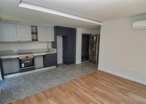 شقق في مجمع في غوزالوبا