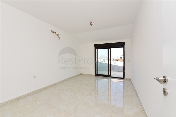 شقق اطلالة بحر في الانيا - دوبلكس اطلالة بحر مباشرة -في كاستل / الانيا 