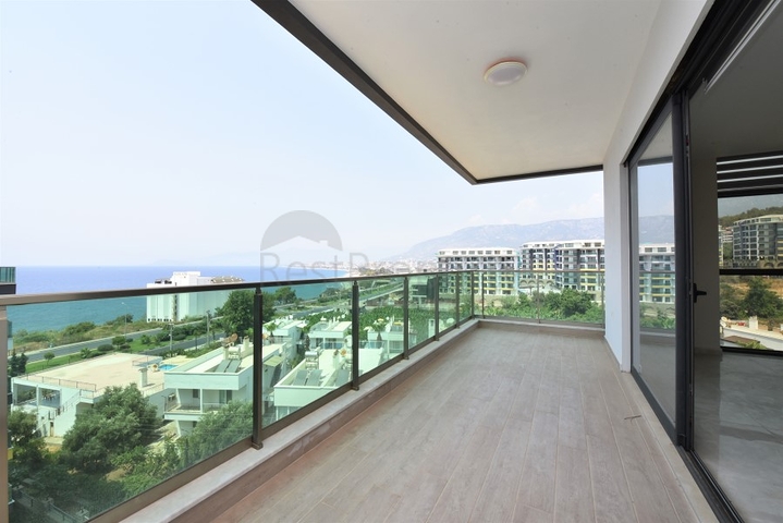 اطلالة بحر -شقة 2 غرفة وصالة -في كارجي جاك / الانيا 