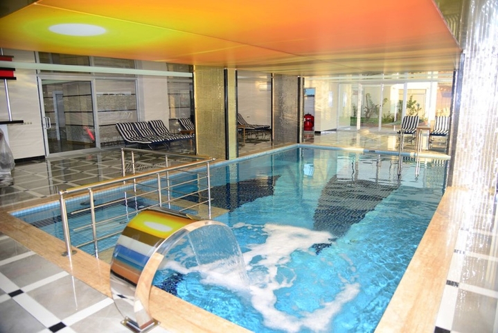 شقق للبيع في الانيا - 2 غرفة وصالة -ضمن مجمع حديث -في مهموتلار / الانيا 