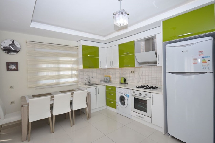 شقق للبيع في الانيا - 2 غرفة وصالة -ضمن مجمع حديث -في مهموتلار / الانيا 