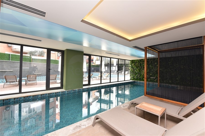 الاستثمار في الانيا - شقة فاخرة ضمن مركز الانيا 