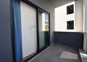 الاستثمار في الانيا - شقة فاخرة ضمن مركز الانيا 