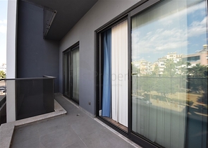 الاستثمار في الانيا - شقة فاخرة ضمن مركز الانيا 