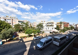 الاستثمار في الانيا - شقة فاخرة ضمن مركز الانيا 