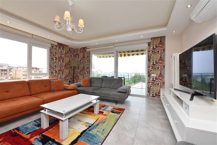 اطلالة بحر - شقة واسعة - 2 غرفة وصالة -في كاستل / الانيا 