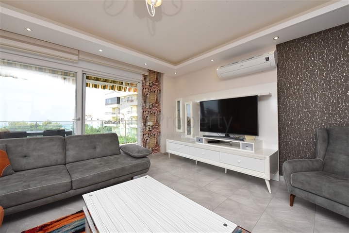 اطلالة بحر - شقة واسعة - 2 غرفة وصالة -في كاستل / الانيا 