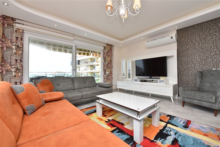 اطلالة بحر - شقة واسعة - 2 غرفة وصالة -في كاستل / الانيا 