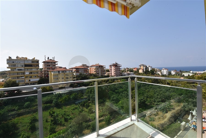 اطلالة بحر - شقة واسعة - 2 غرفة وصالة -في كاستل / الانيا 