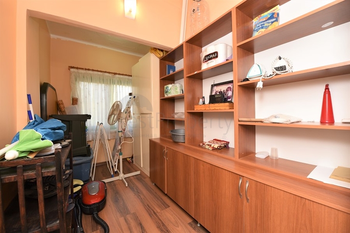 فيلا قريبة من البحر والخدمات في الانيا - تصميم 4+2 - في كاستل / الانيا 