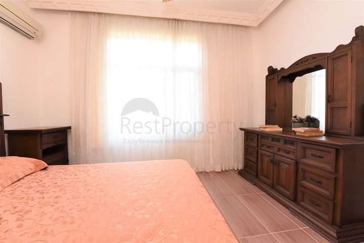 فيلا قريبة من البحر والخدمات في الانيا - تصميم 4+2 - في كاستل / الانيا 