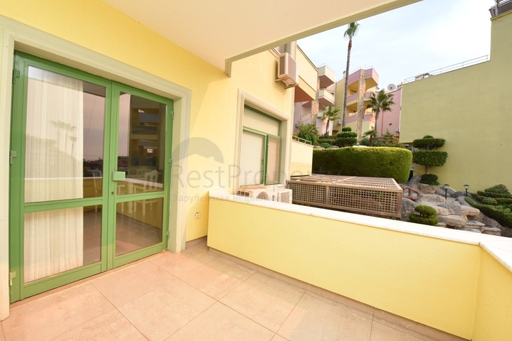 فيلا قريبة من البحر والخدمات في الانيا - تصميم 4+2 - في كاستل / الانيا 