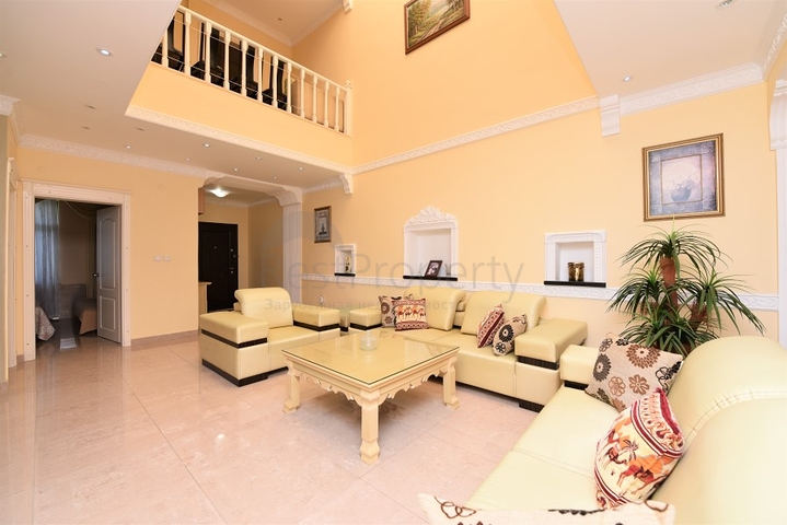 فيلا قريبة من البحر والخدمات في الانيا - تصميم 4+2 - في كاستل / الانيا 