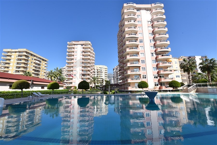 شقق اطلالة بحر في الانيا -غرفتين وصالة - مفروشة -في مهموتلار / الانيا 